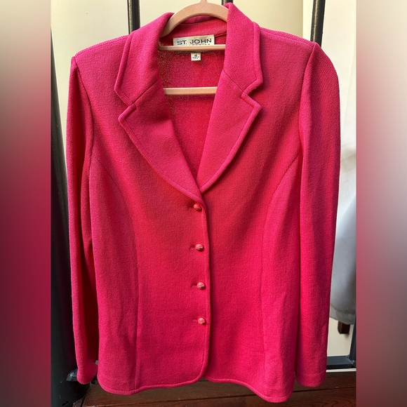ST JOHN collection bright pink size 10 with buttons say ST JOHN - Picture 5 of 7